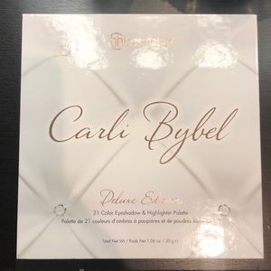 Carli Bybel Deluxe Palette